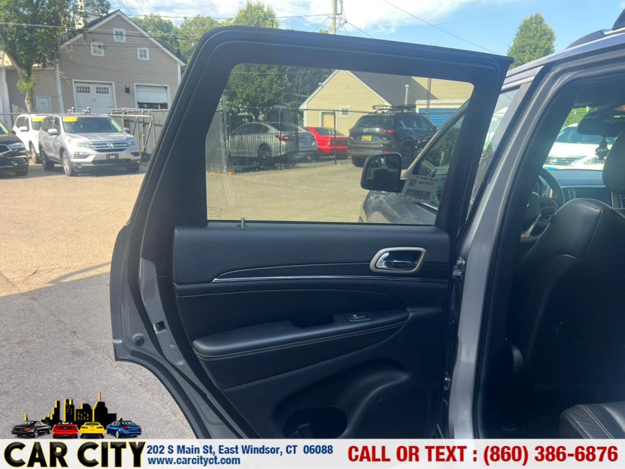 2014 Jeep Grand Cherokee 4WD 4dr Limited, available for sale in East Windsor, Connecticut | Car City LLC. East Windsor, Connecticut 2014 Jeep Grand Cherokee 4WD 4dr Limited, available for sale in East Windsor, Connecticut | Car City LLC. East Windsor, Connecticut