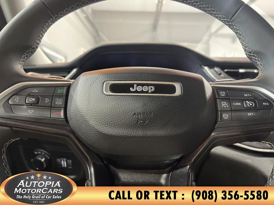 2022 Jeep Grand Cherokee Laredo photo 24