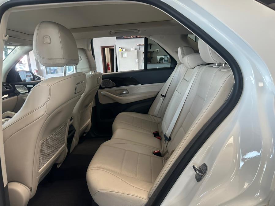 2020 Mercedes-Benz GLE GLE 350 SUV, available for sale in Inwood, New York | 5 Towns Drive. Inwood, New York 2020 Mercedes-Benz GLE GLE 350 SUV, available for sale in Inwood, New York | 5 Towns Drive. Inwood, New York