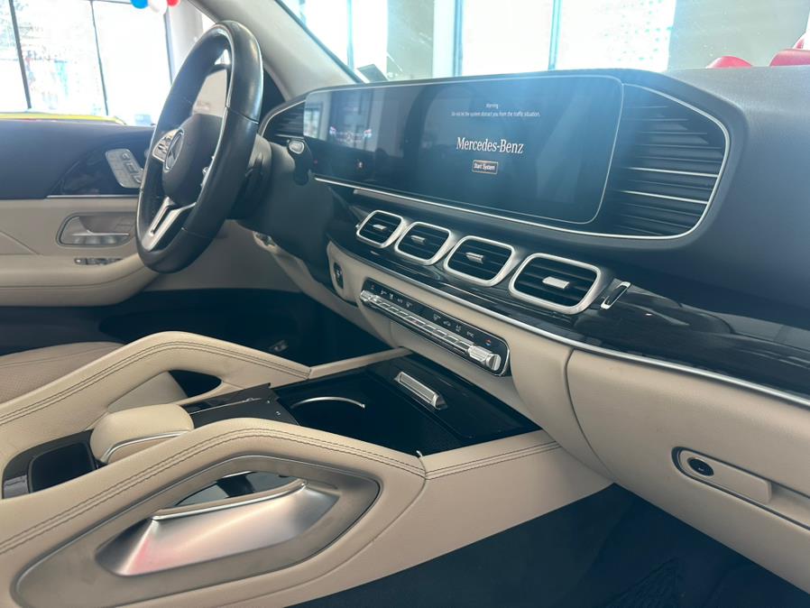 2020 Mercedes-Benz GLE GLE 350 SUV, available for sale in Inwood, New York | 5 Towns Drive. Inwood, New York 2020 Mercedes-Benz GLE GLE 350 SUV, available for sale in Inwood, New York | 5 Towns Drive. Inwood, New York