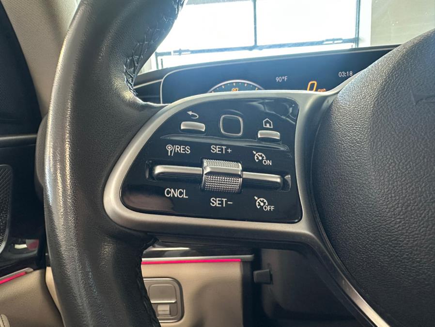 2020 Mercedes-Benz GLE GLE 350 SUV, available for sale in Inwood, New York | 5 Towns Drive. Inwood, New York 2020 Mercedes-Benz GLE GLE 350 SUV, available for sale in Inwood, New York | 5 Towns Drive. Inwood, New York