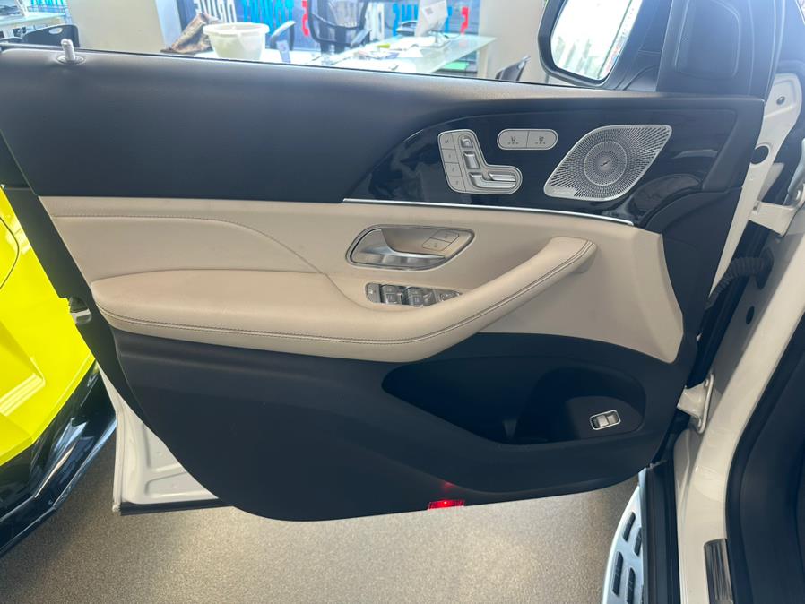 2020 Mercedes-Benz GLE GLE 350 SUV, available for sale in Inwood, New York | 5 Towns Drive. Inwood, New York 2020 Mercedes-Benz GLE GLE 350 SUV, available for sale in Inwood, New York | 5 Towns Drive. Inwood, New York