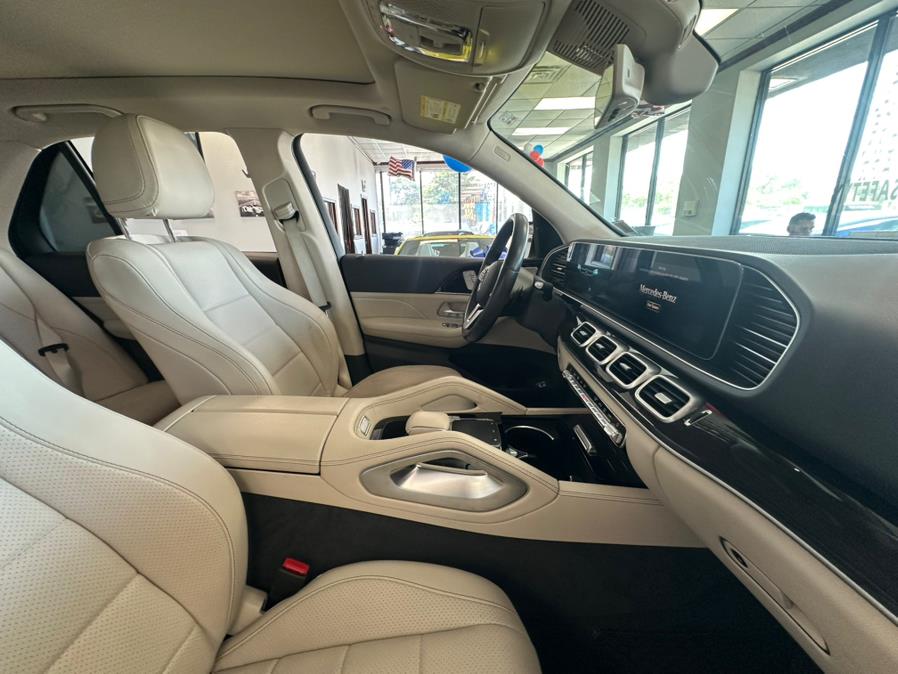 2020 Mercedes-Benz GLE GLE 350 SUV, available for sale in Inwood, New York | 5 Towns Drive. Inwood, New York 2020 Mercedes-Benz GLE GLE 350 SUV, available for sale in Inwood, New York | 5 Towns Drive. Inwood, New York
