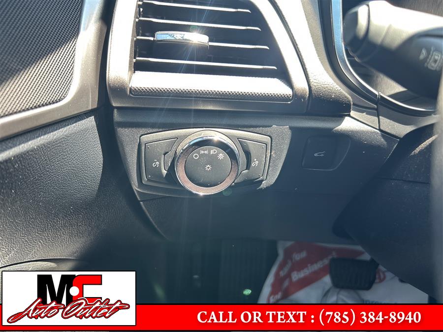 2020 Ford Fusion SE FWD, available for sale in Colby, Kansas | M C Auto Outlet Inc. Colby, Kansas 2020 Ford Fusion SE FWD, available for sale in Colby, Kansas | M C Auto Outlet Inc. Colby, Kansas