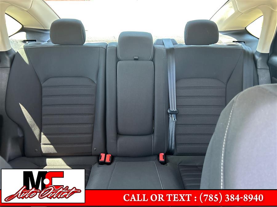 2020 Ford Fusion SE FWD, available for sale in Colby, Kansas | M C Auto Outlet Inc. Colby, Kansas 2020 Ford Fusion SE FWD, available for sale in Colby, Kansas | M C Auto Outlet Inc. Colby, Kansas