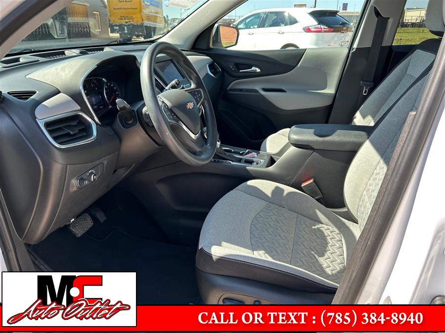 2022 Chevrolet Equinox AWD 4dr LT w/2FL, available for sale in Colby, Kansas | M C Auto Outlet Inc. Colby, Kansas 2022 Chevrolet Equinox AWD 4dr LT w/2FL, available for sale in Colby, Kansas | M C Auto Outlet Inc. Colby, Kansas