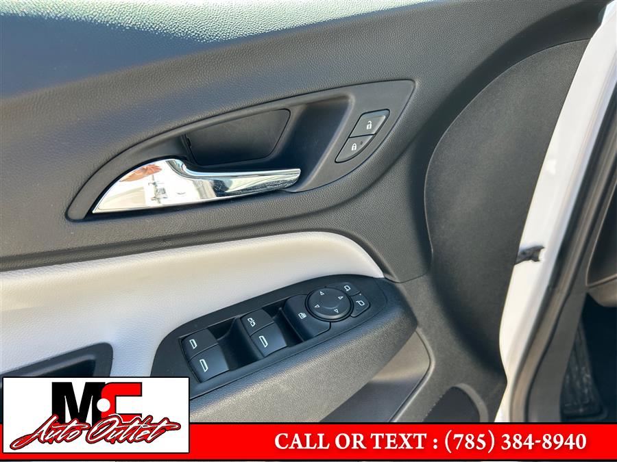 2022 Chevrolet Equinox AWD 4dr LT w/2FL, available for sale in Colby, Kansas | M C Auto Outlet Inc. Colby, Kansas 2022 Chevrolet Equinox AWD 4dr LT w/2FL, available for sale in Colby, Kansas | M C Auto Outlet Inc. Colby, Kansas