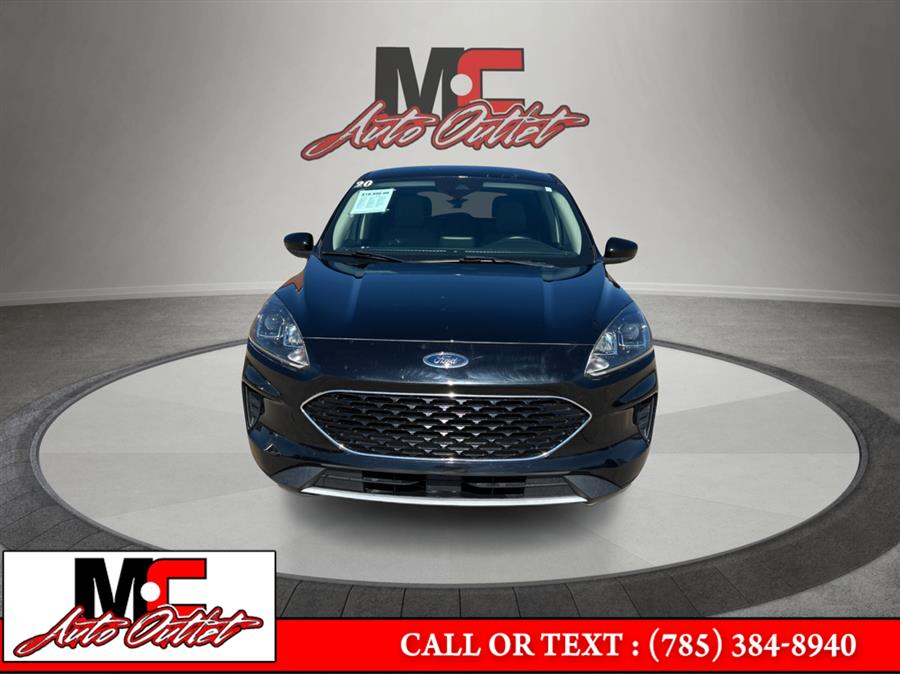 2020 Ford Escape SE AWD, available for sale in Colby, Kansas | M C Auto Outlet Inc. Colby, Kansas 2020 Ford Escape SE AWD, available for sale in Colby, Kansas | M C Auto Outlet Inc. Colby, Kansas
