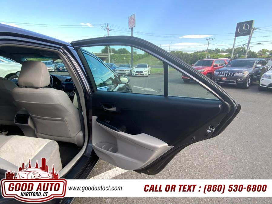 2017 Toyota Camry SE Automatic (Natl), available for sale in Hartford, Connecticut | Good Auto LLC. Hartford, Connecticut 2017 Toyota Camry SE Automatic (Natl), available for sale in Hartford, Connecticut | Good Auto LLC. Hartford, Connecticut