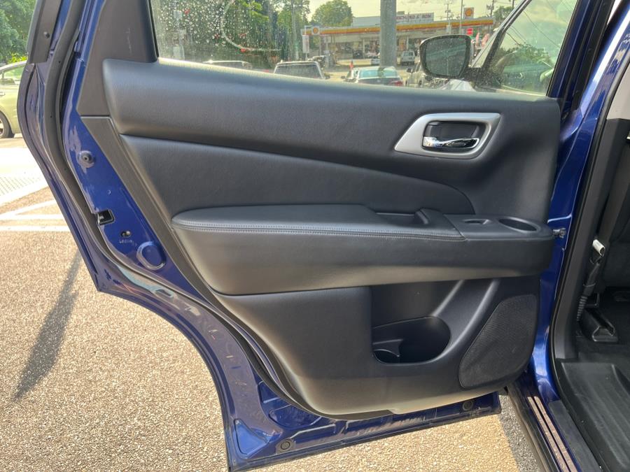 2019 Nissan Pathfinder S, available for sale in Elmont, New York | Sunrise of Elmont. Elmont, New York 2019 Nissan Pathfinder S, available for sale in Elmont, New York | Sunrise of Elmont. Elmont, New York