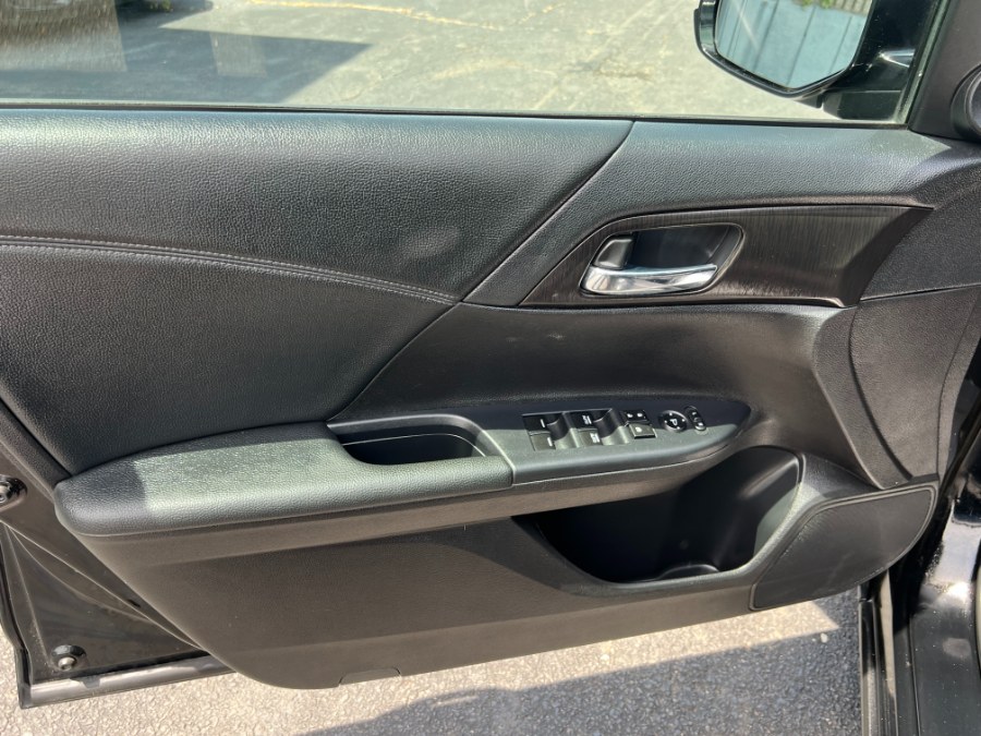 2015 Honda Accord Sedan 4dr I4 CVT EX, available for sale in Westfield, Massachusetts | Auto Wings Cop. Westfield, Massachusetts 2015 Honda Accord Sedan 4dr I4 CVT EX, available for sale in Westfield, Massachusetts | Auto Wings Cop. Westfield, Massachusetts