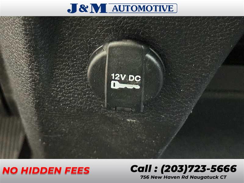 2016 Ram 2500 Tradesman, available for sale in Naugatuck, Connecticut | J&M Automotive Sls&Svc LLC. Naugatuck, Connecticut 2016 Ram 2500 Tradesman, available for sale in Naugatuck, Connecticut | J&M Automotive Sls&Svc LLC. Naugatuck, Connecticut
