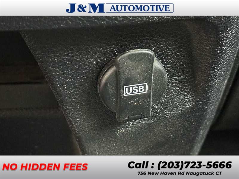 2016 Ram 2500 Tradesman, available for sale in Naugatuck, Connecticut | J&M Automotive Sls&Svc LLC. Naugatuck, Connecticut 2016 Ram 2500 Tradesman, available for sale in Naugatuck, Connecticut | J&M Automotive Sls&Svc LLC. Naugatuck, Connecticut