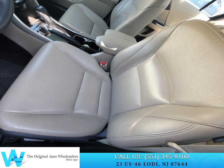2017 Honda Accord Sedan EX-L CVT, available for sale in Lodi, New Jersey | AW Auto & Truck Wholesalers, Inc. Lodi, New Jersey 2017 Honda Accord Sedan EX-L CVT, available for sale in Lodi, New Jersey | AW Auto & Truck Wholesalers, Inc. Lodi, New Jersey