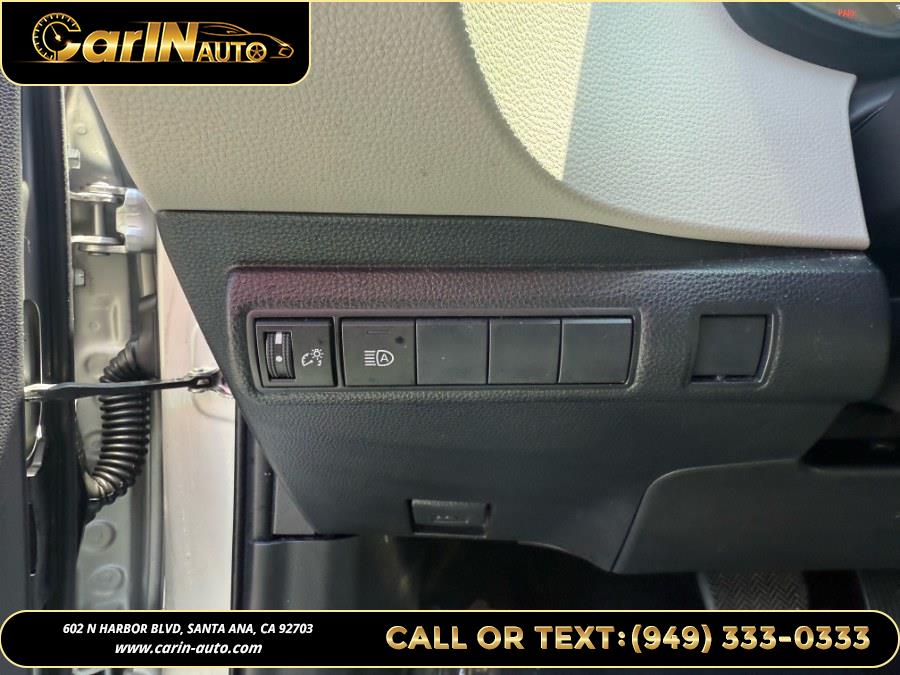 2020 Toyota Corolla L CVT (Natl), available for sale in Santa Ana, California | Carin Auto. Santa Ana, California 2020 Toyota Corolla L CVT (Natl), available for sale in Santa Ana, California | Carin Auto. Santa Ana, California