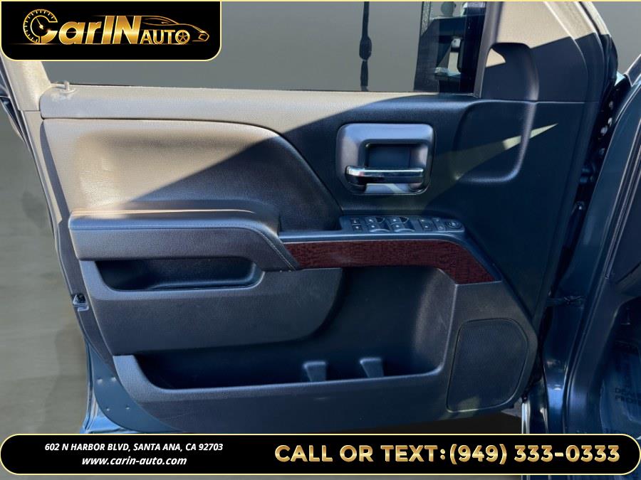 2017 GMC Sierra 1500 4WD Crew Cab 143.5" SLE, available for sale in Santa Ana, California | Carin Auto. Santa Ana, California 2017 GMC Sierra 1500 4WD Crew Cab 143.5" SLE, available for sale in Santa Ana, California | Carin Auto. Santa Ana, California