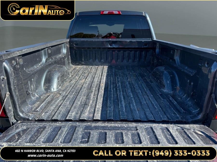 2017 GMC Sierra 1500 4WD Crew Cab 143.5" SLE, available for sale in Santa Ana, California | Carin Auto. Santa Ana, California 2017 GMC Sierra 1500 4WD Crew Cab 143.5" SLE, available for sale in Santa Ana, California | Carin Auto. Santa Ana, California