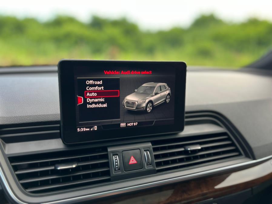 2020 Audi Q5 Premium 45 TFSI quattro, available for sale in Paterson, New Jersey | Speedway Motors LLC. Paterson, New Jersey 2020 Audi Q5 Premium 45 TFSI quattro, available for sale in Paterson, New Jersey | Speedway Motors LLC. Paterson, New Jersey