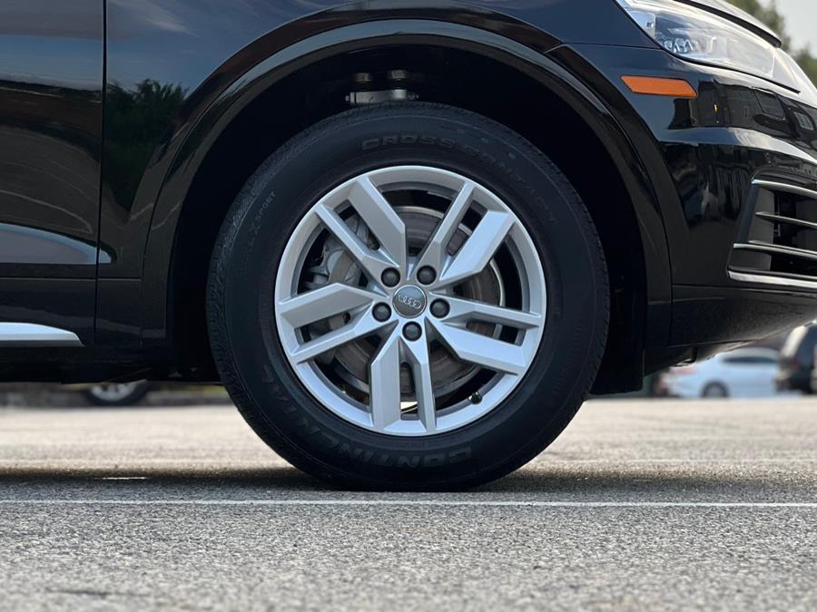 2020 Audi Q5 Premium 45 TFSI quattro, available for sale in Paterson, New Jersey | Speedway Motors LLC. Paterson, New Jersey 2020 Audi Q5 Premium 45 TFSI quattro, available for sale in Paterson, New Jersey | Speedway Motors LLC. Paterson, New Jersey