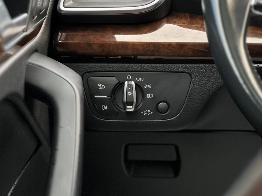 2020 Audi Q5 Premium 45 TFSI quattro, available for sale in Paterson, New Jersey | Speedway Motors LLC. Paterson, New Jersey 2020 Audi Q5 Premium 45 TFSI quattro, available for sale in Paterson, New Jersey | Speedway Motors LLC. Paterson, New Jersey