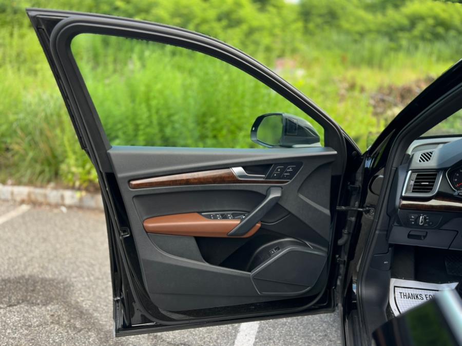 2020 Audi Q5 Premium 45 TFSI quattro, available for sale in Paterson, New Jersey | Speedway Motors LLC. Paterson, New Jersey 2020 Audi Q5 Premium 45 TFSI quattro, available for sale in Paterson, New Jersey | Speedway Motors LLC. Paterson, New Jersey