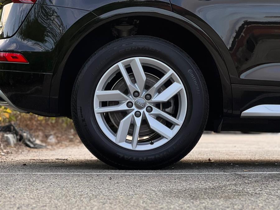 2020 Audi Q5 Premium 45 TFSI quattro, available for sale in Paterson, New Jersey | Speedway Motors LLC. Paterson, New Jersey 2020 Audi Q5 Premium 45 TFSI quattro, available for sale in Paterson, New Jersey | Speedway Motors LLC. Paterson, New Jersey
