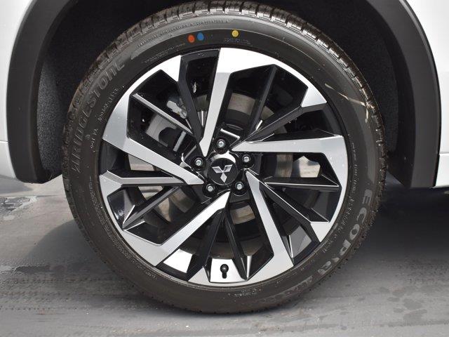 2025 Mitsubishi Outlander Plug-in Hybrid SEL, available for sale in Woodside, New York | Drive Central. Woodside, New York 2025 Mitsubishi Outlander Plug-in Hybrid SEL, available for sale in Woodside, New York | Drive Central. Woodside, New York