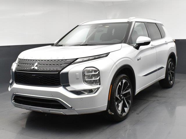2025 Mitsubishi Outlander Plug-in Hybrid SEL, available for sale in Woodside, New York | Drive Central. Woodside, New York 2025 Mitsubishi Outlander Plug-in Hybrid SEL, available for sale in Woodside, New York | Drive Central. Woodside, New York