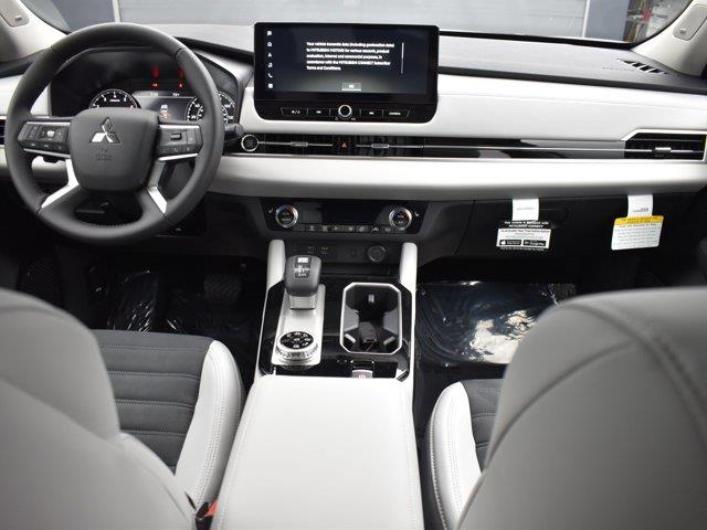 2025 Mitsubishi Outlander SE, available for sale in Woodside, New York | Drive Central. Woodside, New York 2025 Mitsubishi Outlander SE, available for sale in Woodside, New York | Drive Central. Woodside, New York