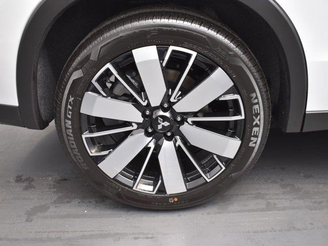 2025 Mitsubishi Outlander SE, available for sale in Woodside, New York | Drive Central. Woodside, New York 2025 Mitsubishi Outlander SE, available for sale in Woodside, New York | Drive Central. Woodside, New York