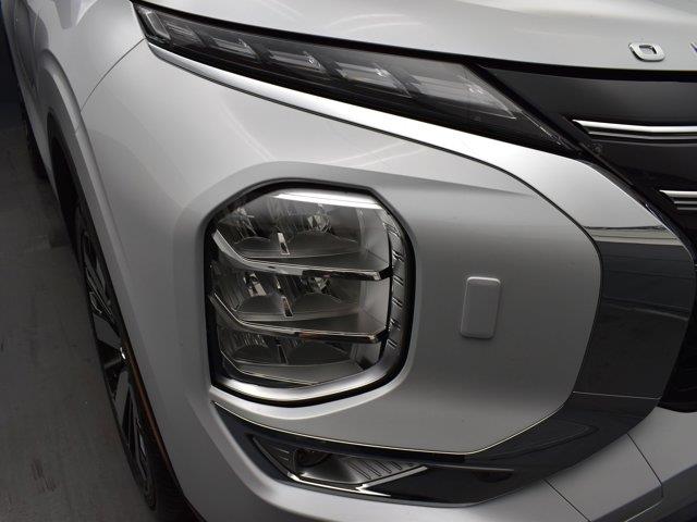2025 Mitsubishi Outlander SE, available for sale in Woodside, New York | Drive Central. Woodside, New York 2025 Mitsubishi Outlander SE, available for sale in Woodside, New York | Drive Central. Woodside, New York