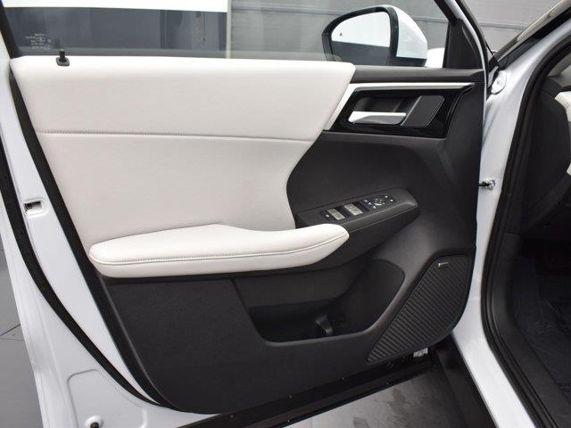 2025 Mitsubishi Outlander SE, available for sale in Woodside, New York | Drive Central. Woodside, New York 2025 Mitsubishi Outlander SE, available for sale in Woodside, New York | Drive Central. Woodside, New York
