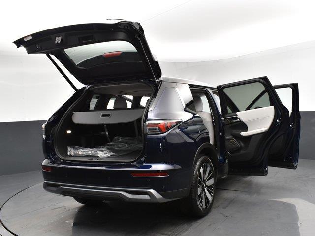 2025 Mitsubishi Outlander SE, available for sale in Woodside, New York | Drive Central. Woodside, New York 2025 Mitsubishi Outlander SE, available for sale in Woodside, New York | Drive Central. Woodside, New York