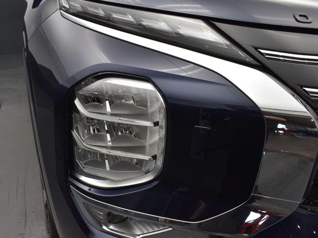 2025 Mitsubishi Outlander SE, available for sale in Woodside, New York | Drive Central. Woodside, New York 2025 Mitsubishi Outlander SE, available for sale in Woodside, New York | Drive Central. Woodside, New York