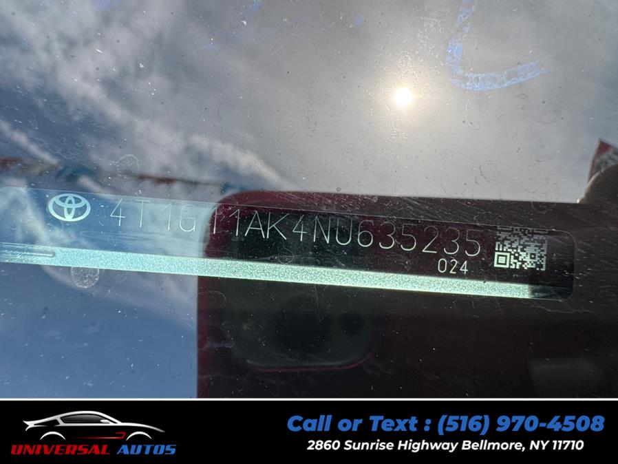 2022 Toyota Camry SE Auto (Natl), available for sale in Bellmore, New York | Universal Autos. Bellmore, New York 2022 Toyota Camry SE Auto (Natl), available for sale in Bellmore, New York | Universal Autos. Bellmore, New York