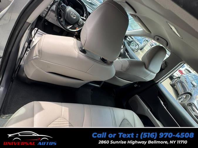 2022 Toyota Camry SE Auto (Natl), available for sale in Bellmore, New York | Universal Autos. Bellmore, New York 2022 Toyota Camry SE Auto (Natl), available for sale in Bellmore, New York | Universal Autos. Bellmore, New York