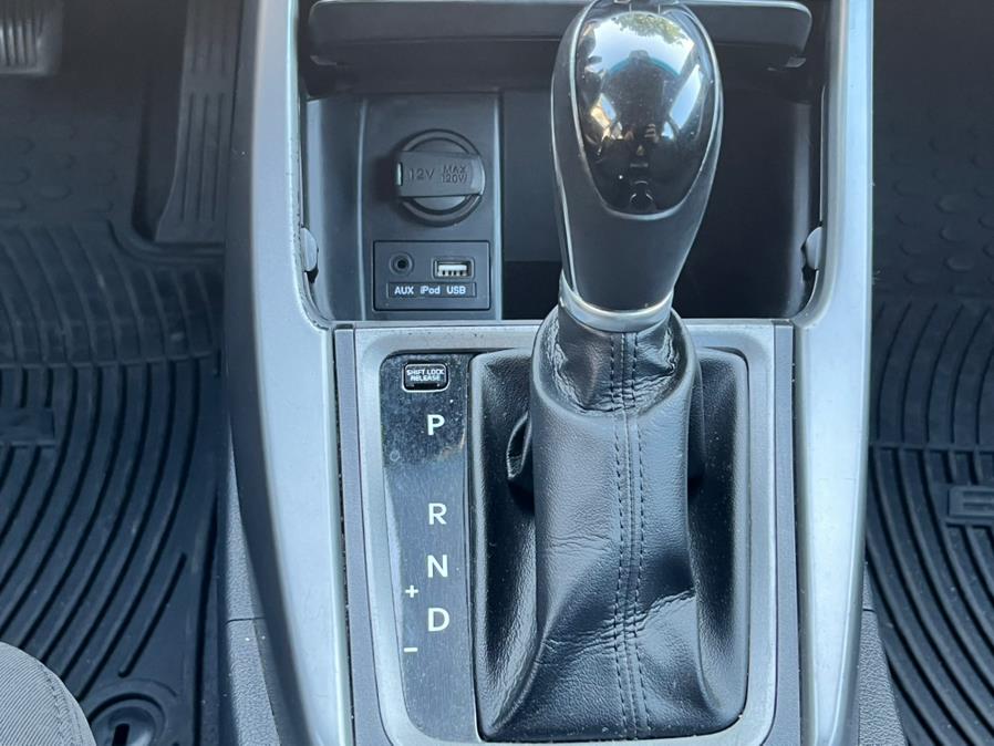 2016 Hyundai Elantra 4dr Sdn Auto Value Edition (Ulsan Plant), available for sale in Springfield, Massachusetts | Jordan Auto Sales Inc. Springfield, Massachusetts 2016 Hyundai Elantra 4dr Sdn Auto Value Edition (Ulsan Plant), available for sale in Springfield, Massachusetts | Jordan Auto Sales Inc. Springfield, Massachusetts