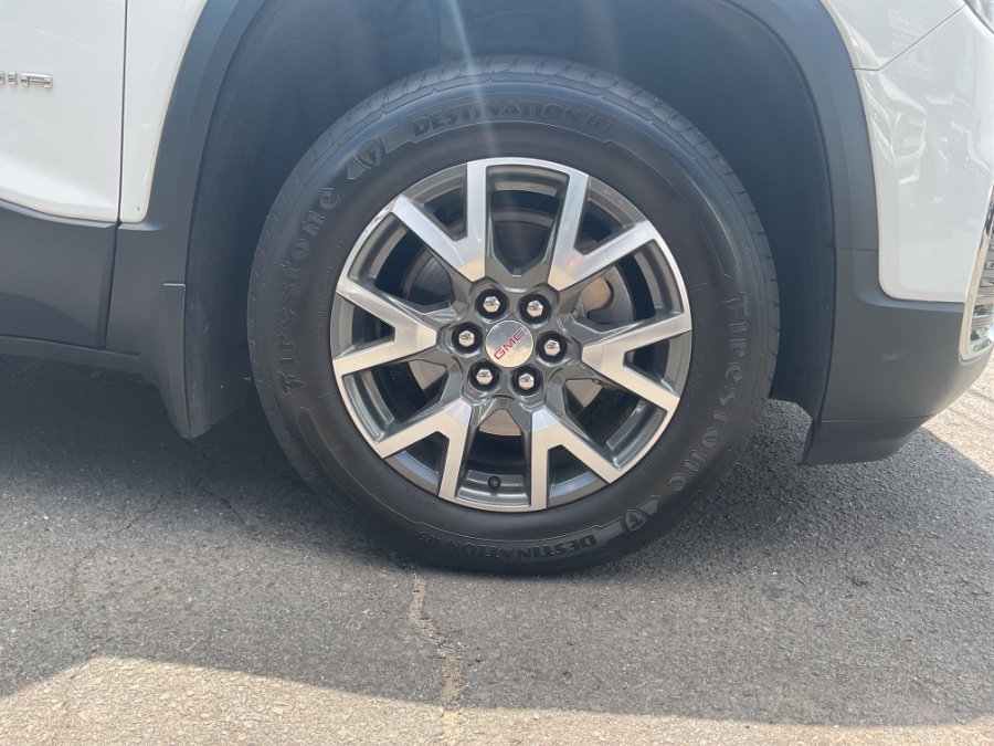 2020 GMC Acadia AWD 4dr SLE, available for sale in Waterbury, Connecticut | Jim Juliani Motors. Waterbury, Connecticut 2020 GMC Acadia AWD 4dr SLE, available for sale in Waterbury, Connecticut | Jim Juliani Motors. Waterbury, Connecticut