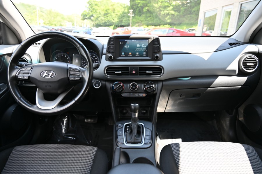 2021 Hyundai Kona SEL Plus Auto, available for sale in Waterbury, Connecticut | Highline Car Connection. Waterbury, Connecticut 2021 Hyundai Kona SEL Plus Auto, available for sale in Waterbury, Connecticut | Highline Car Connection. Waterbury, Connecticut