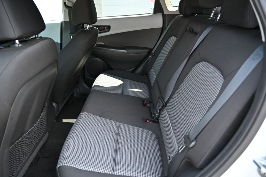 2021 Hyundai Kona SEL Plus Auto, available for sale in Waterbury, Connecticut | Highline Car Connection. Waterbury, Connecticut 2021 Hyundai Kona SEL Plus Auto, available for sale in Waterbury, Connecticut | Highline Car Connection. Waterbury, Connecticut