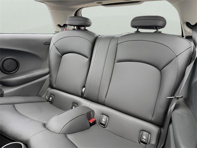 2023 Mini Cooper Base, available for sale in Stratford, Connecticut | Wiz Leasing Inc. Stratford, Connecticut 2023 Mini Cooper Base, available for sale in Stratford, Connecticut | Wiz Leasing Inc. Stratford, Connecticut