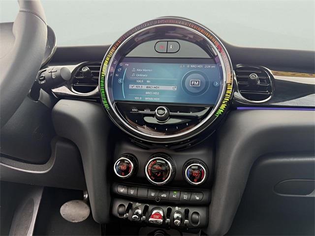 2023 Mini Cooper Base, available for sale in Stratford, Connecticut | Wiz Leasing Inc. Stratford, Connecticut 2023 Mini Cooper Base, available for sale in Stratford, Connecticut | Wiz Leasing Inc. Stratford, Connecticut