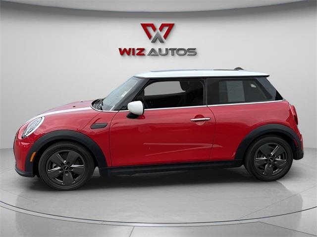2023 Mini Cooper Base, available for sale in Stratford, Connecticut | Wiz Leasing Inc. Stratford, Connecticut 2023 Mini Cooper Base, available for sale in Stratford, Connecticut | Wiz Leasing Inc. Stratford, Connecticut