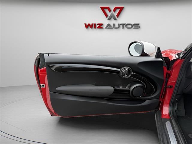 2023 Mini Cooper Base, available for sale in Stratford, Connecticut | Wiz Leasing Inc. Stratford, Connecticut 2023 Mini Cooper Base, available for sale in Stratford, Connecticut | Wiz Leasing Inc. Stratford, Connecticut