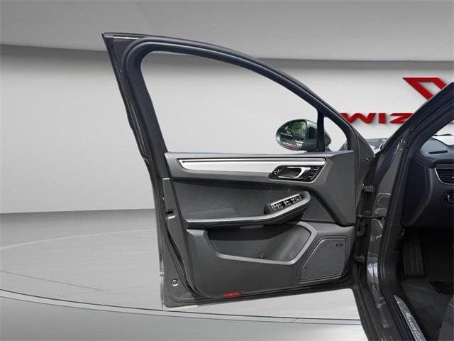 2015 Porsche Macan Turbo, available for sale in Stratford, Connecticut | Wiz Leasing Inc. Stratford, Connecticut 2015 Porsche Macan Turbo, available for sale in Stratford, Connecticut | Wiz Leasing Inc. Stratford, Connecticut