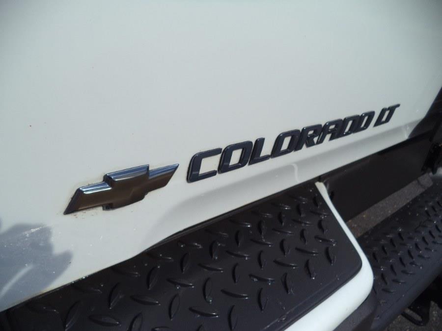 2012 Chevrolet Colorado 4WD Crew Cab LT w/1LT, available for sale in Berlin, Connecticut | International Motorcars llc. Berlin, Connecticut 2012 Chevrolet Colorado 4WD Crew Cab LT w/1LT, available for sale in Berlin, Connecticut | International Motorcars llc. Berlin, Connecticut