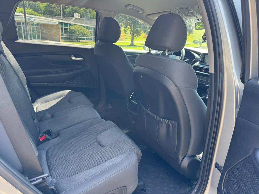 2020 Hyundai Santa Fe SE 2.4L Auto AWD, available for sale in Waterbury, Connecticut | Platinum Auto Care. Waterbury, Connecticut 2020 Hyundai Santa Fe SE 2.4L Auto AWD, available for sale in Waterbury, Connecticut | Platinum Auto Care. Waterbury, Connecticut