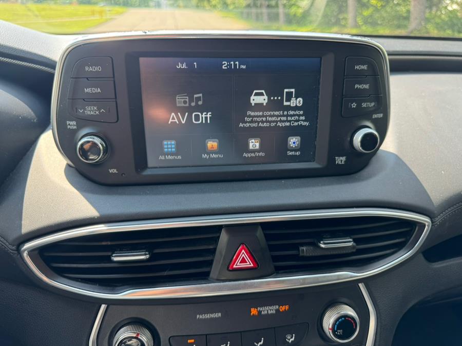 2020 Hyundai Santa Fe SE 2.4L Auto AWD, available for sale in Waterbury, Connecticut | Platinum Auto Care. Waterbury, Connecticut 2020 Hyundai Santa Fe SE 2.4L Auto AWD, available for sale in Waterbury, Connecticut | Platinum Auto Care. Waterbury, Connecticut