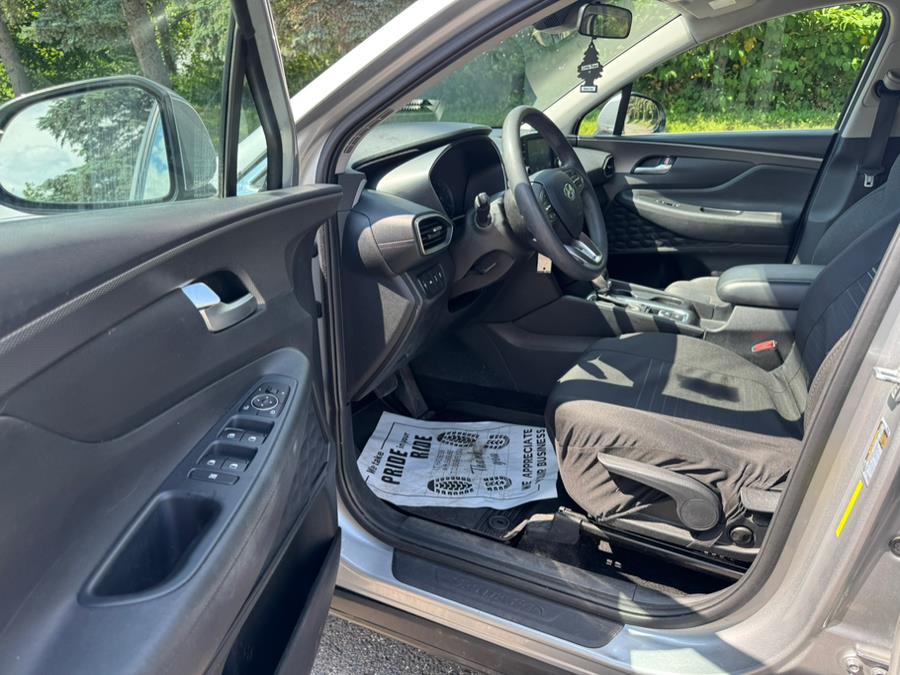 2020 Hyundai Santa Fe SE 2.4L Auto AWD, available for sale in Waterbury, Connecticut | Platinum Auto Care. Waterbury, Connecticut 2020 Hyundai Santa Fe SE 2.4L Auto AWD, available for sale in Waterbury, Connecticut | Platinum Auto Care. Waterbury, Connecticut