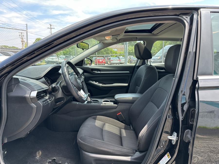 2021 Nissan Altima 2.5 SV AWD Sedan, available for sale in Milford, Connecticut | Dealertown Auto Wholesalers. Milford, Connecticut 2021 Nissan Altima 2.5 SV AWD Sedan, available for sale in Milford, Connecticut | Dealertown Auto Wholesalers. Milford, Connecticut